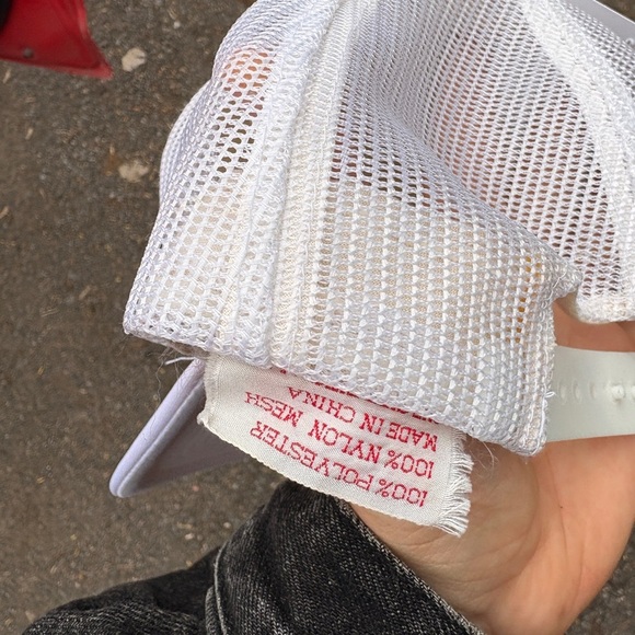 Vintage SOUTH OF THE BORDER trucker hat mesh foam white - Picture 4 of 6